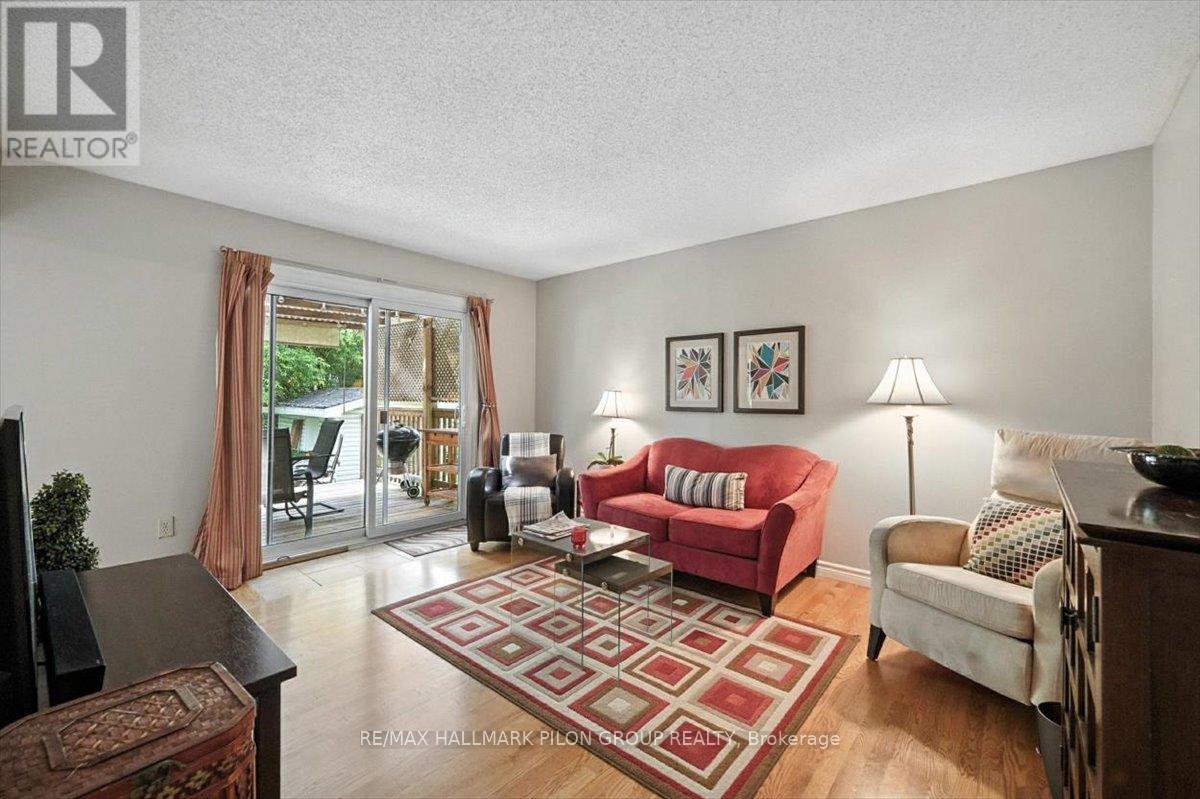 3351 Chilliwack Way