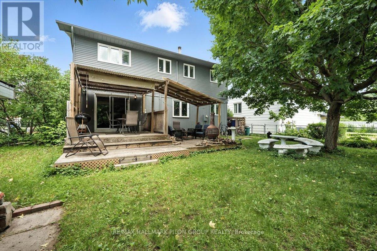 3351 Chilliwack Way