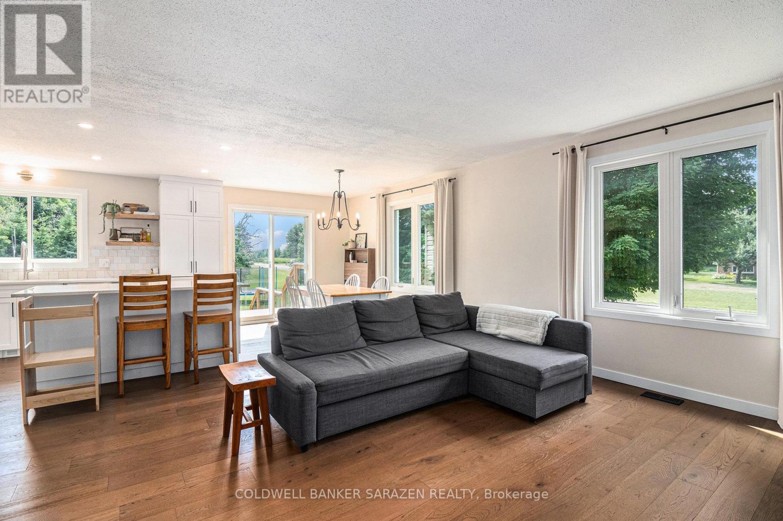 8986 Clelland Way