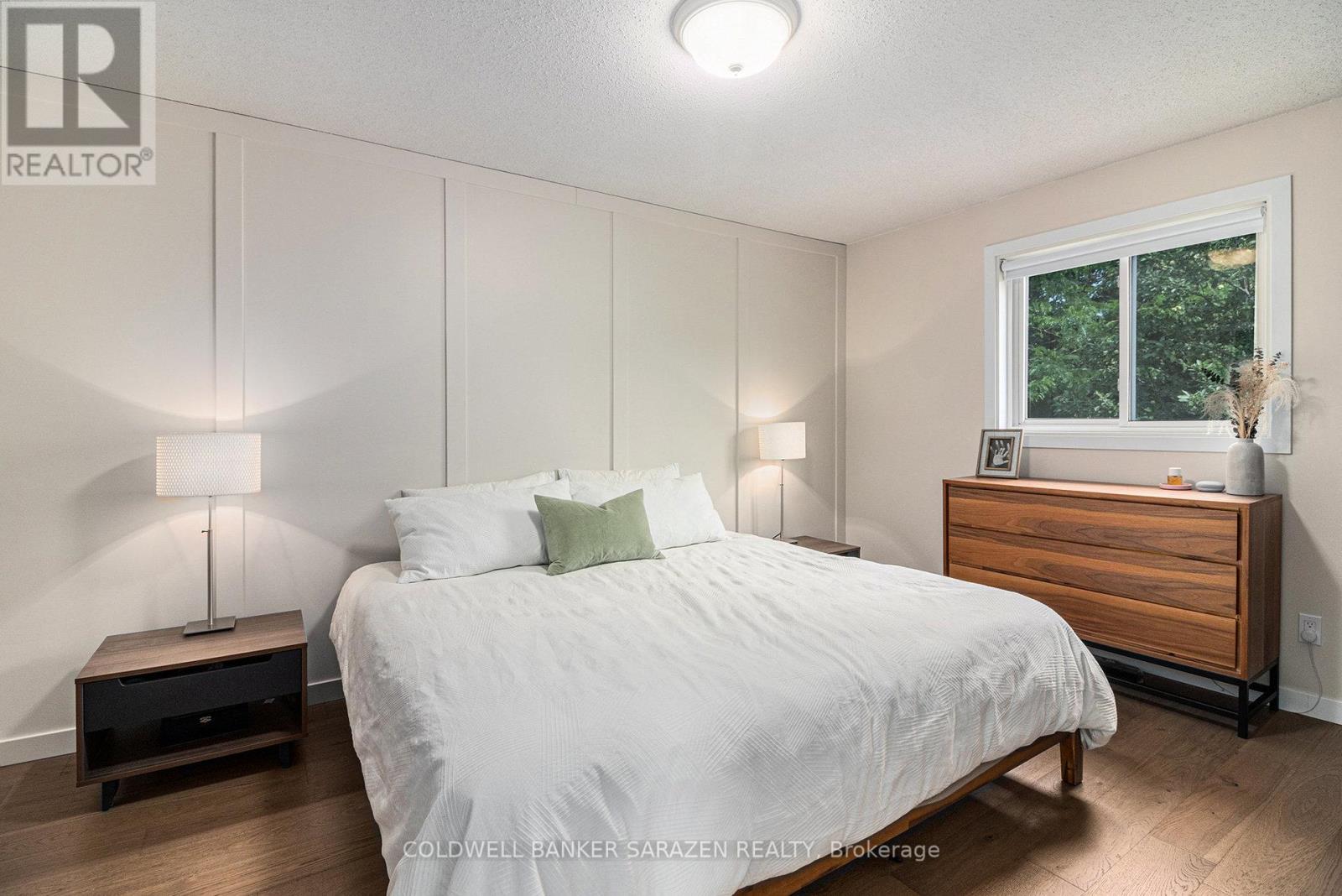 8986 Clelland Way