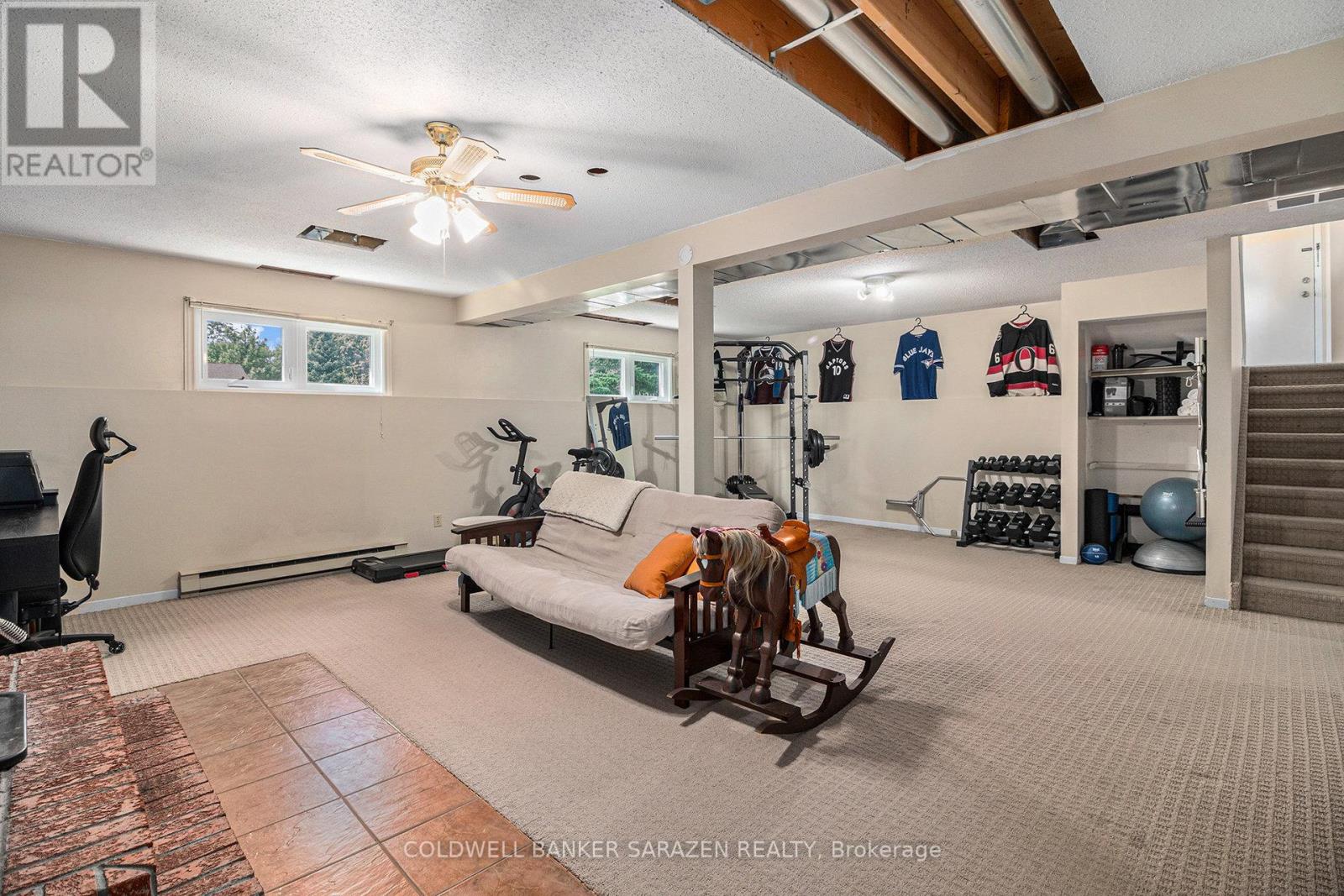 8986 Clelland Way