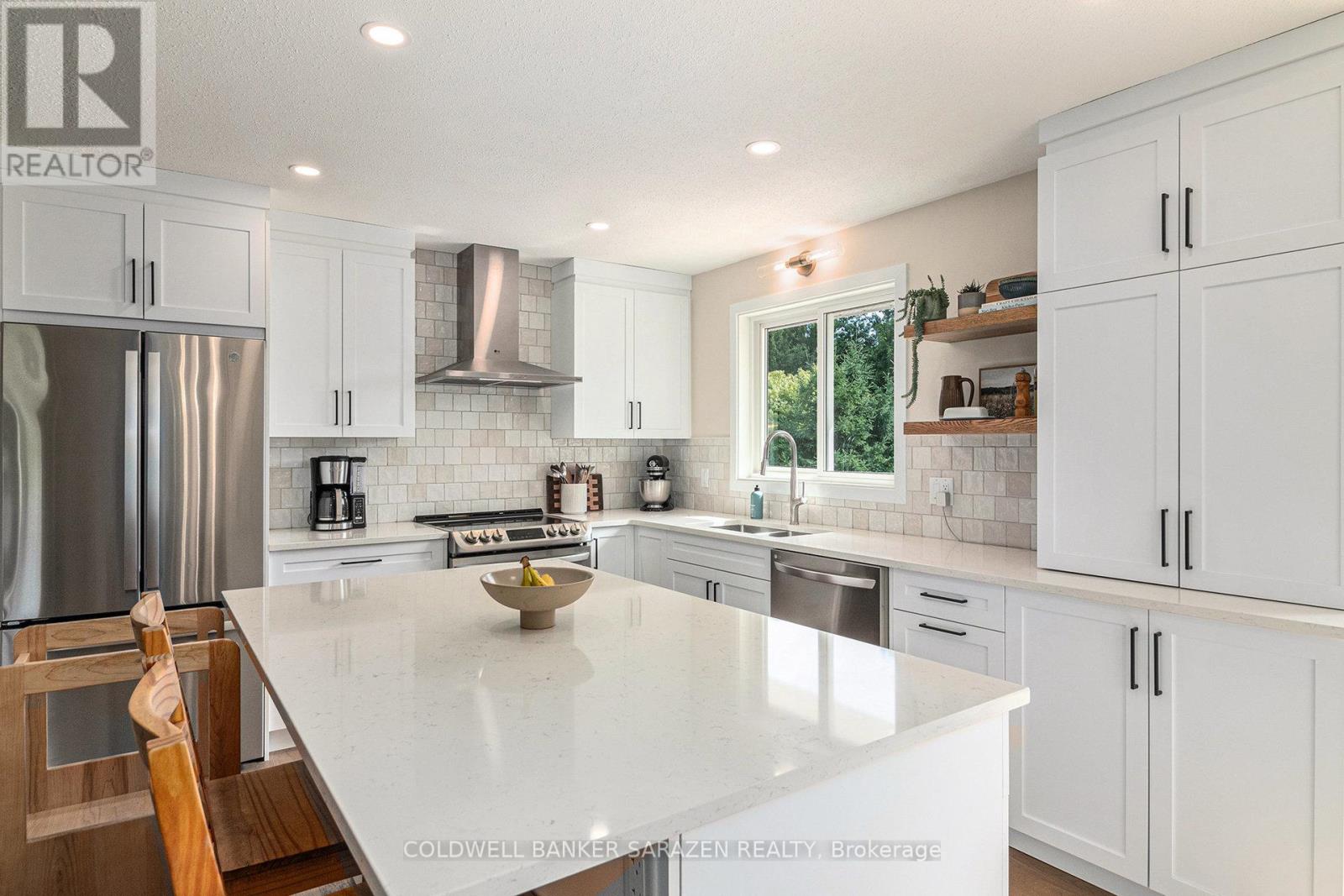 8986 Clelland Way