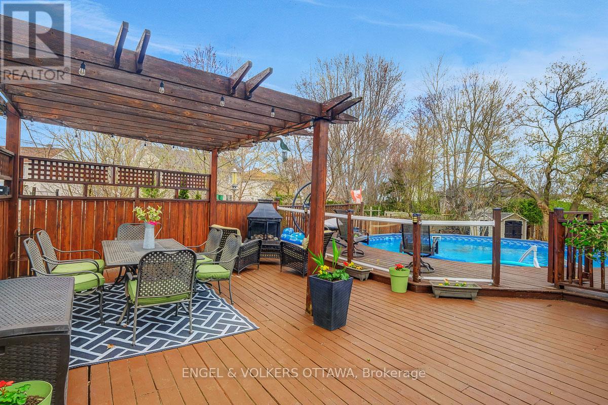 59 Frontenac Boulevard
