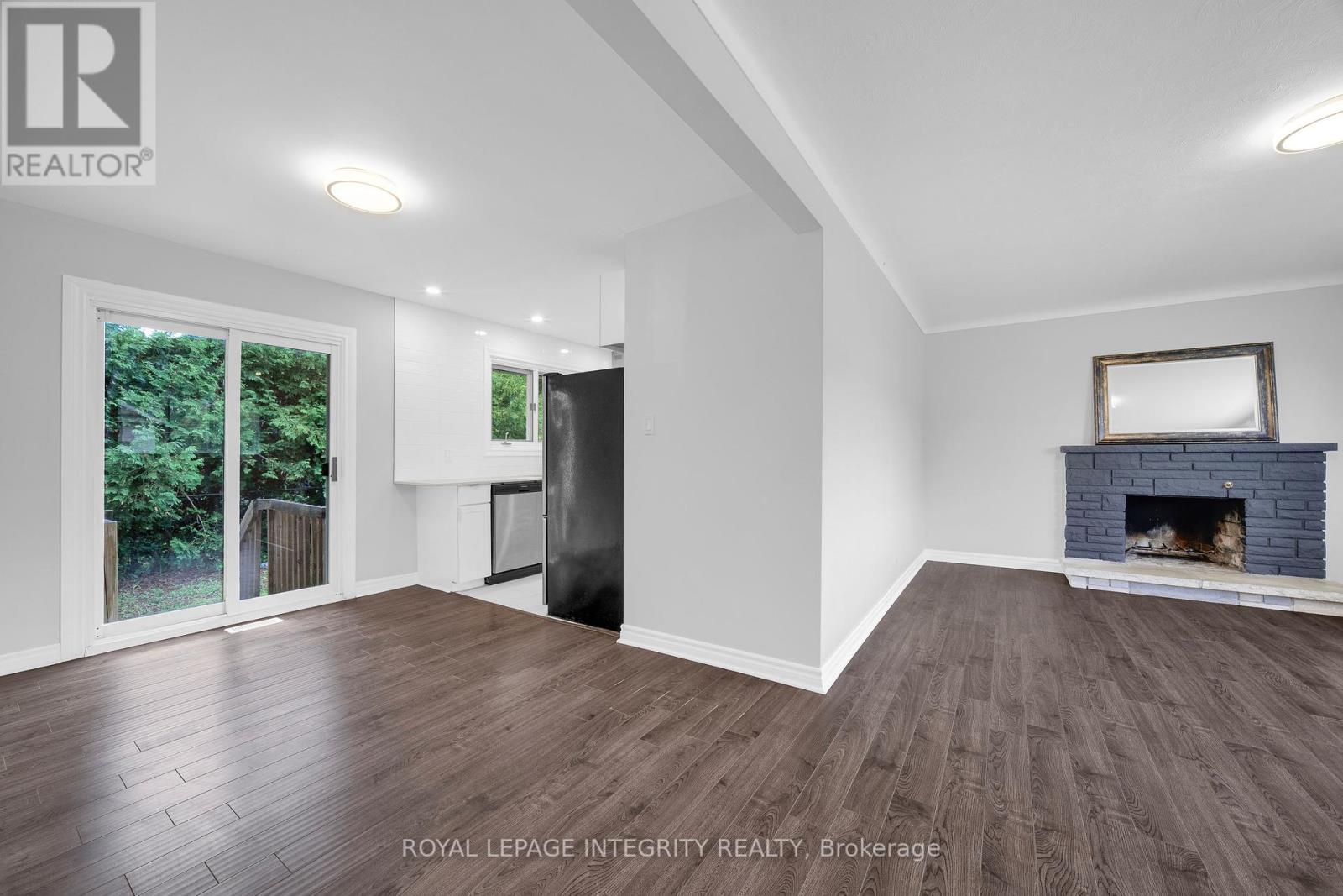 18 Sullivan Avenue