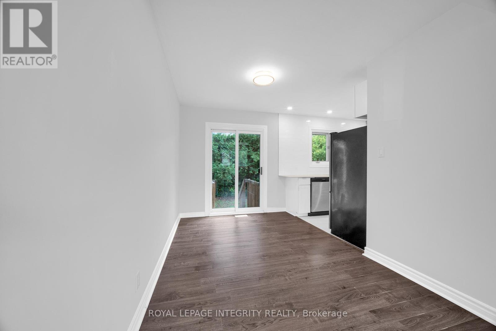 18 Sullivan Avenue