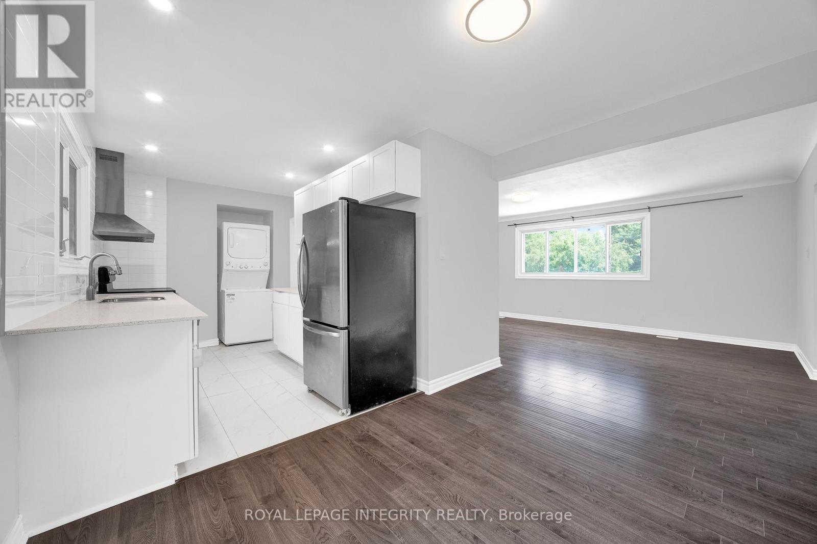 18 Sullivan Avenue