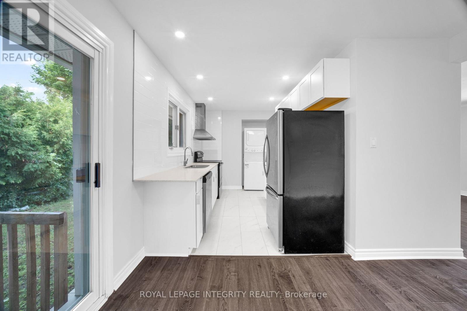 18 Sullivan Avenue