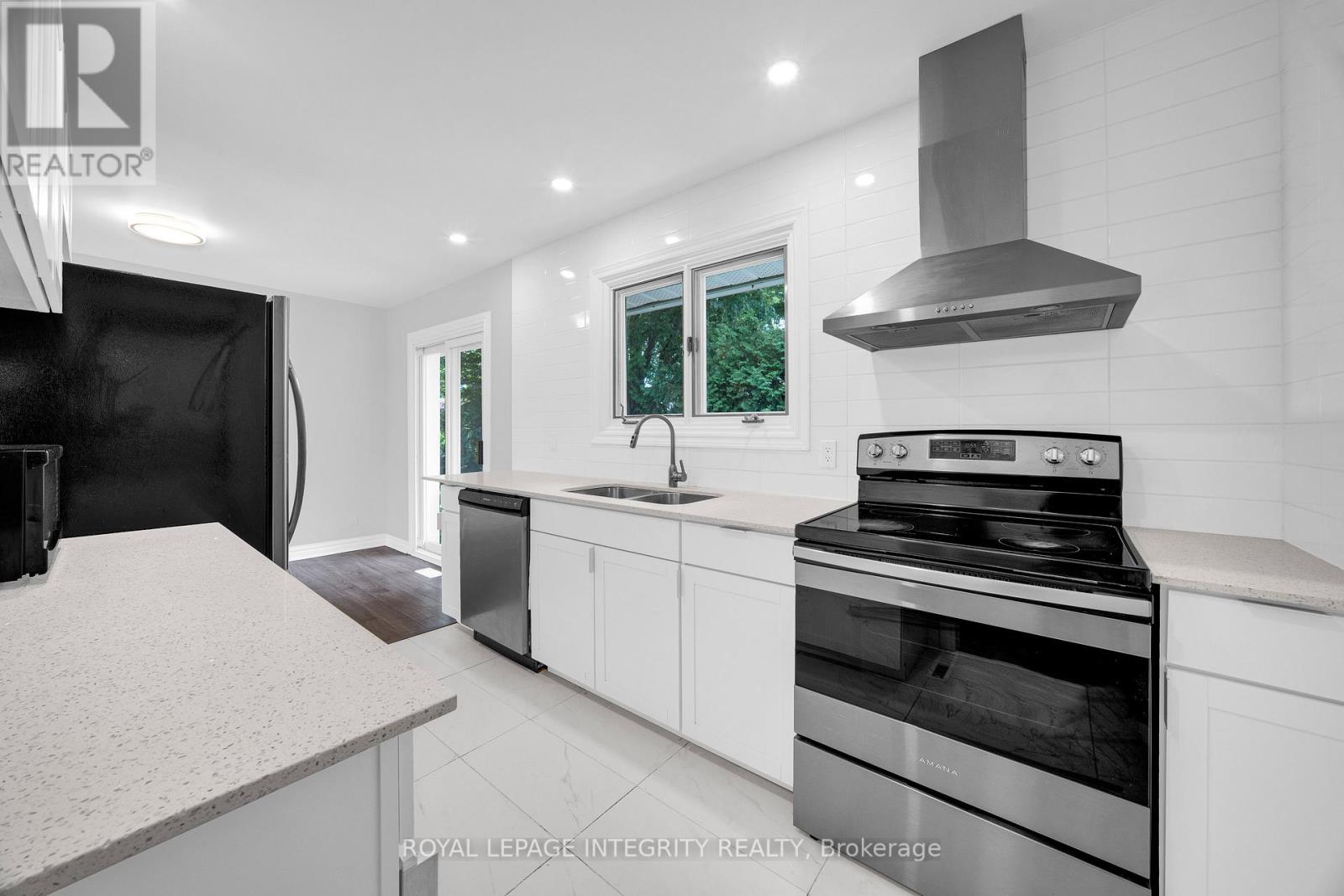 18 Sullivan Avenue