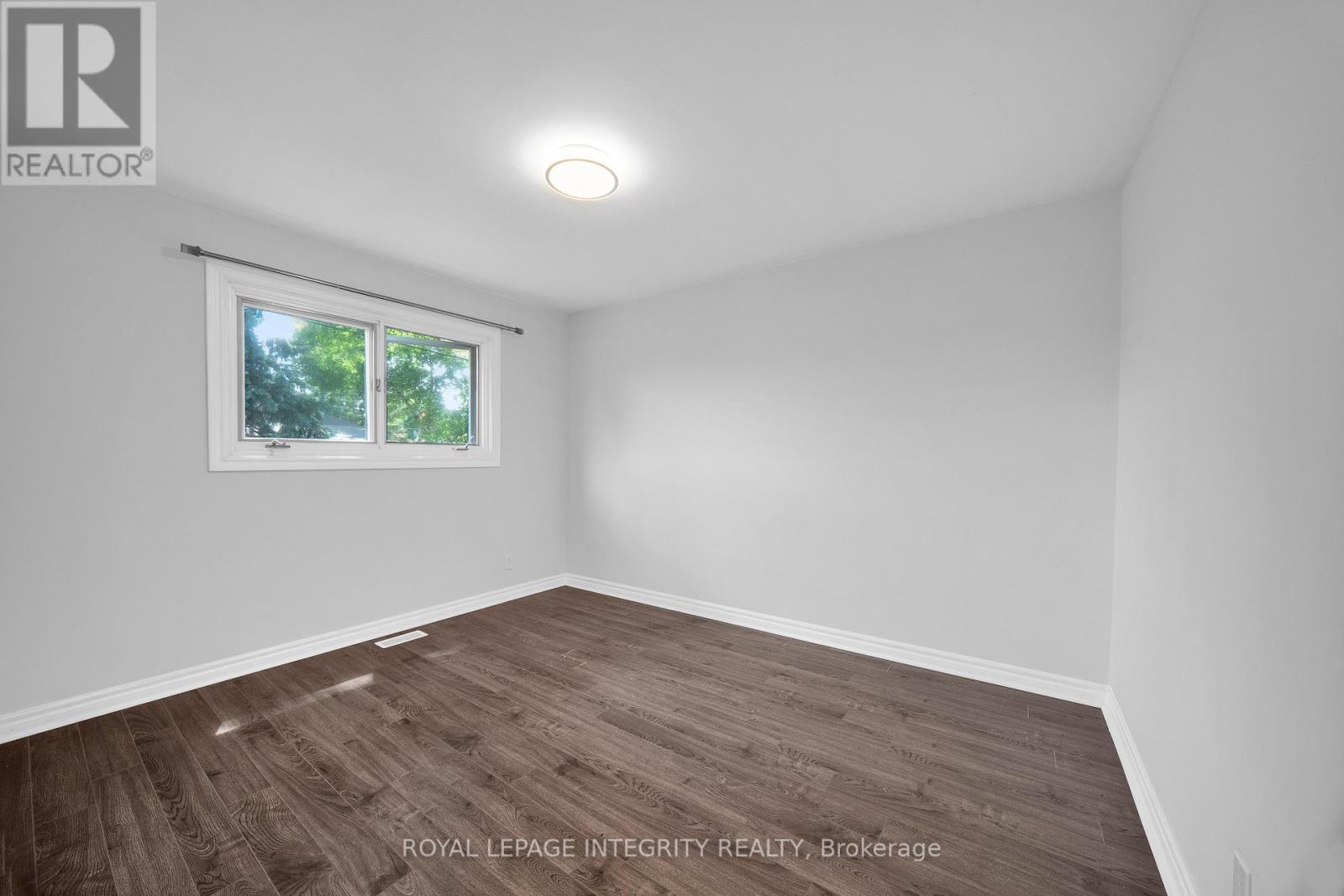 18 Sullivan Avenue