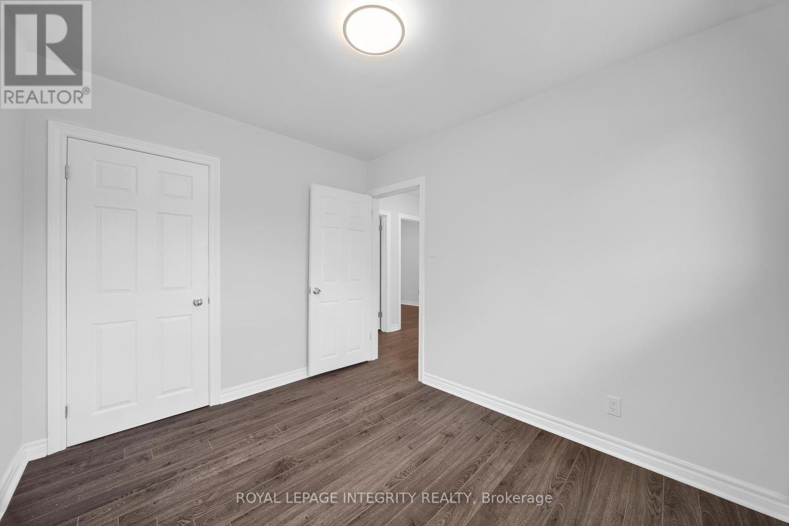 18 Sullivan Avenue