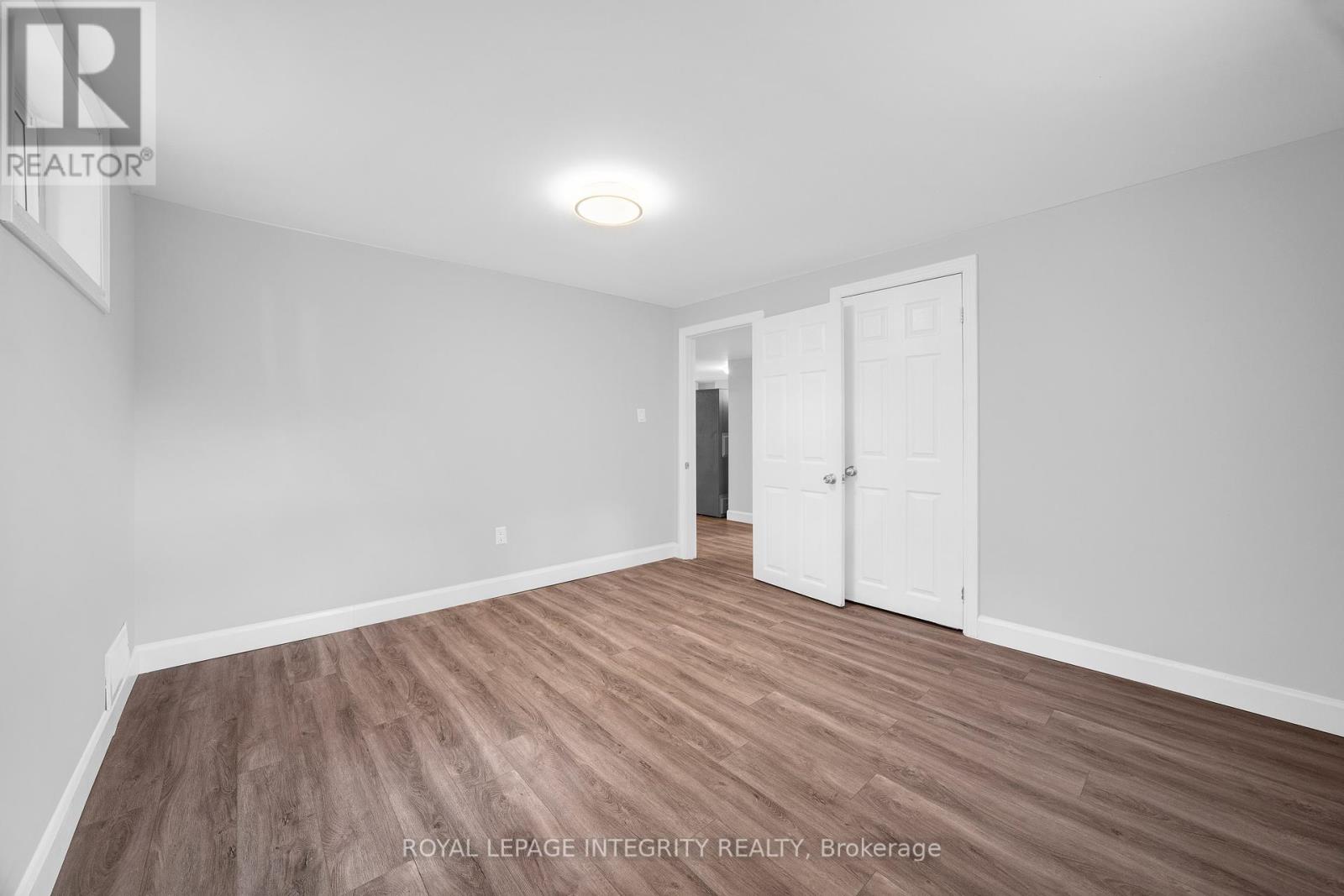 18 Sullivan Avenue