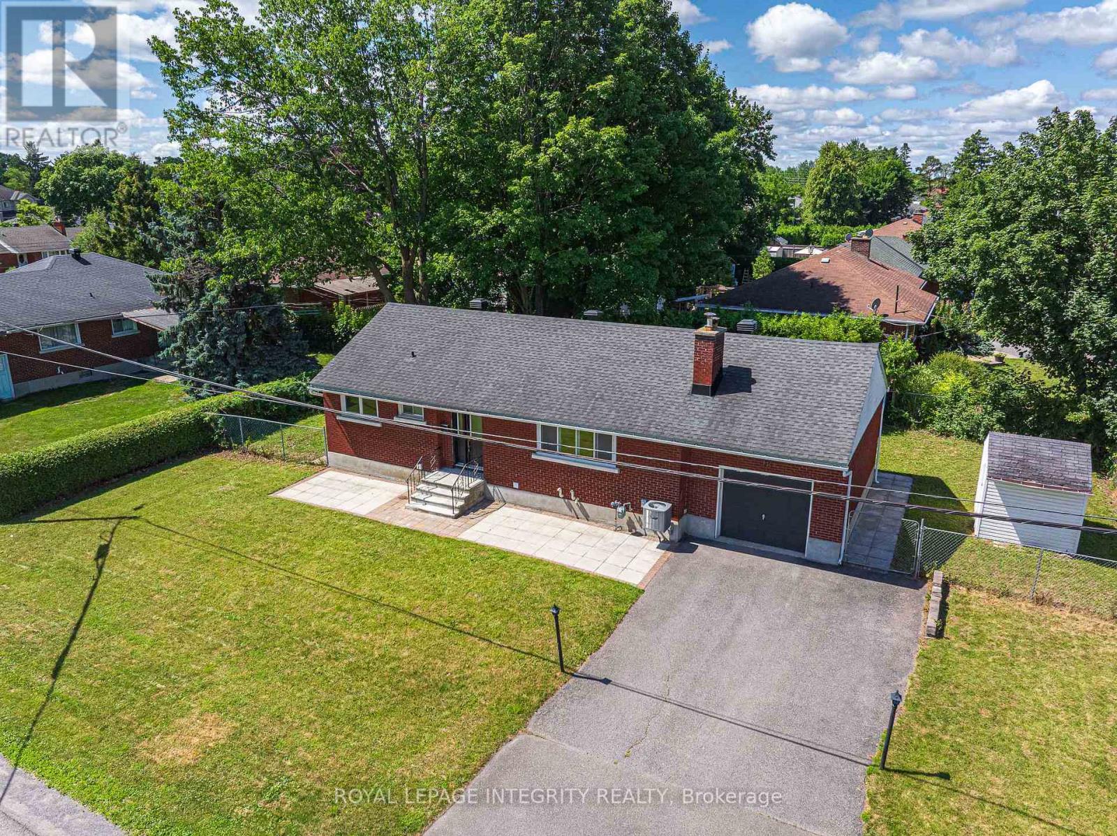 18 Sullivan Avenue
