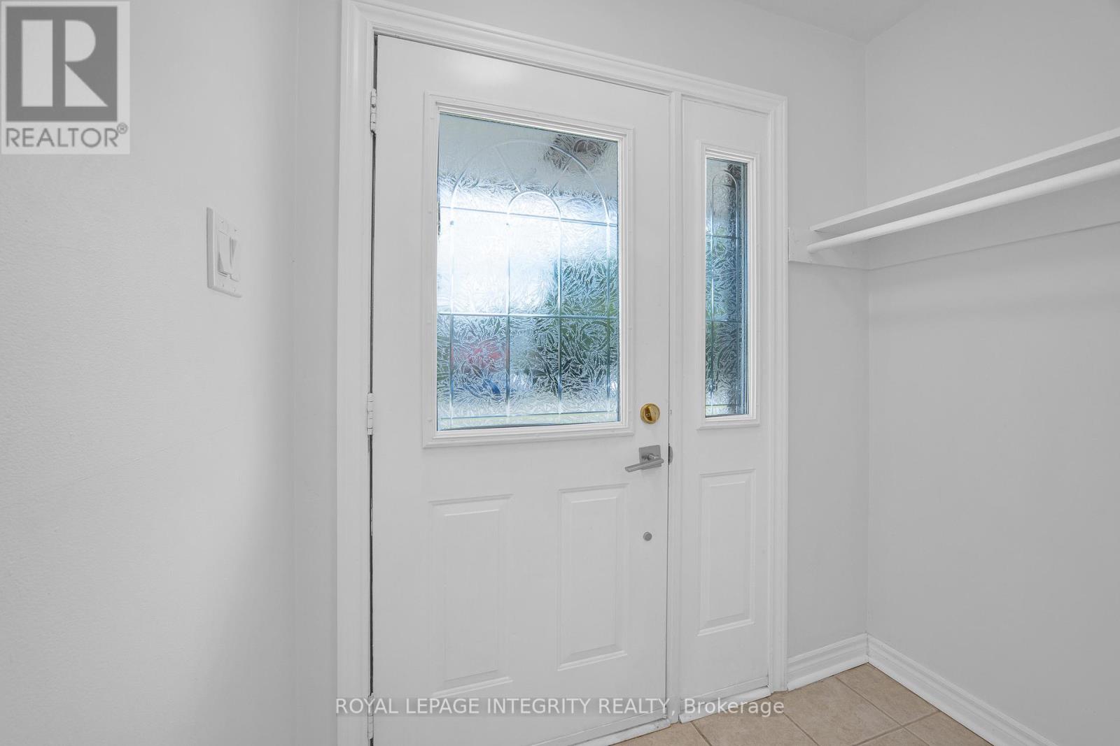 18 Sullivan Avenue
