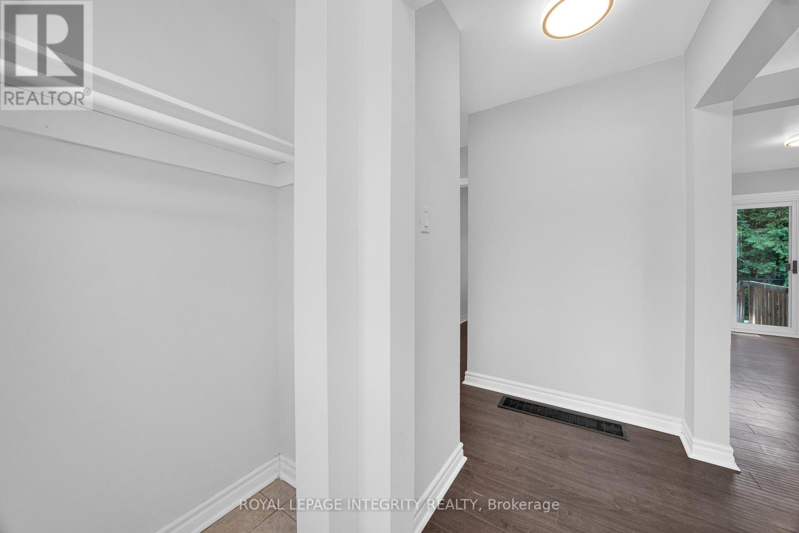 18 Sullivan Avenue