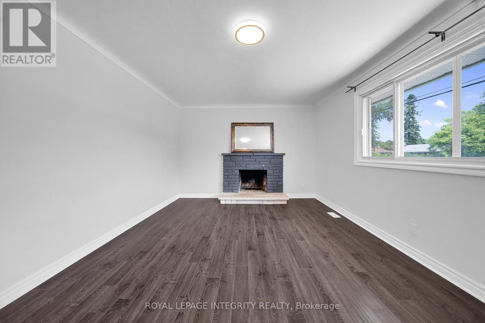18 Sullivan Avenue