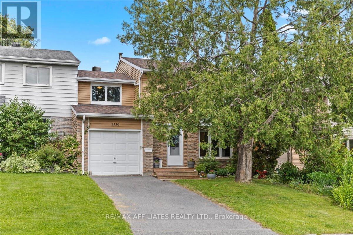2530 Autumn Hill Crescent