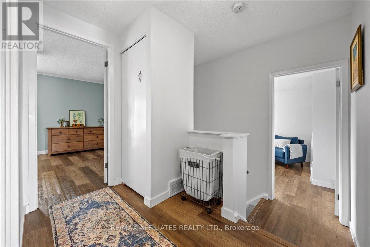 2530 Autumn Hill Crescent
