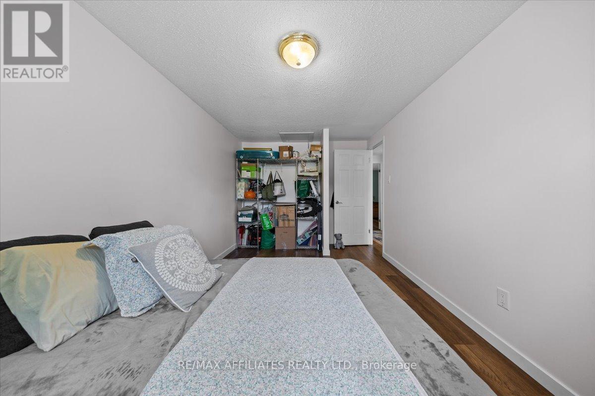 2530 Autumn Hill Crescent