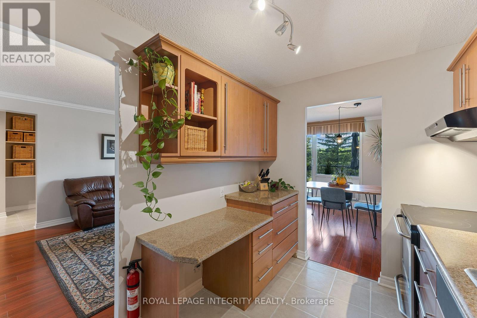 303 - 665 Bathgate Drive