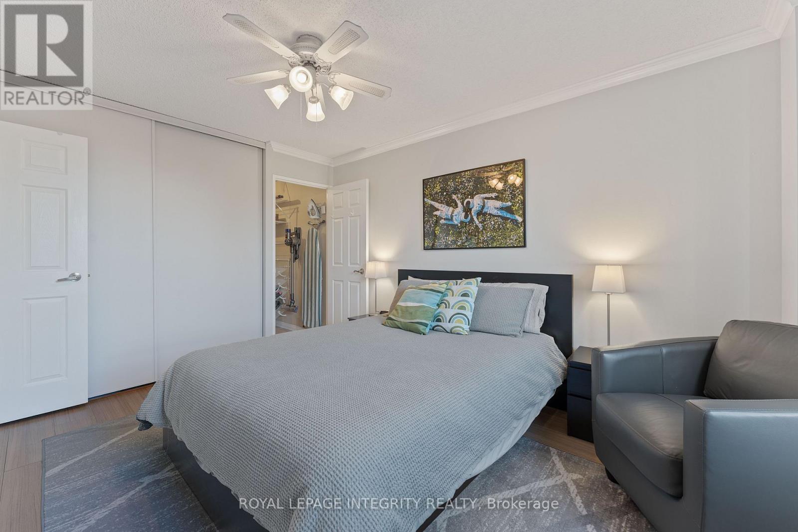 303 - 665 Bathgate Drive
