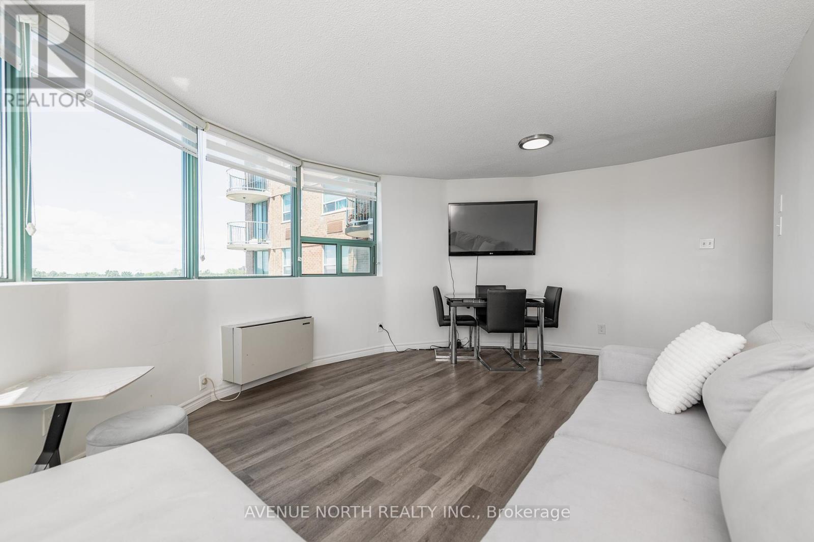 601 - 1440 Heron Road