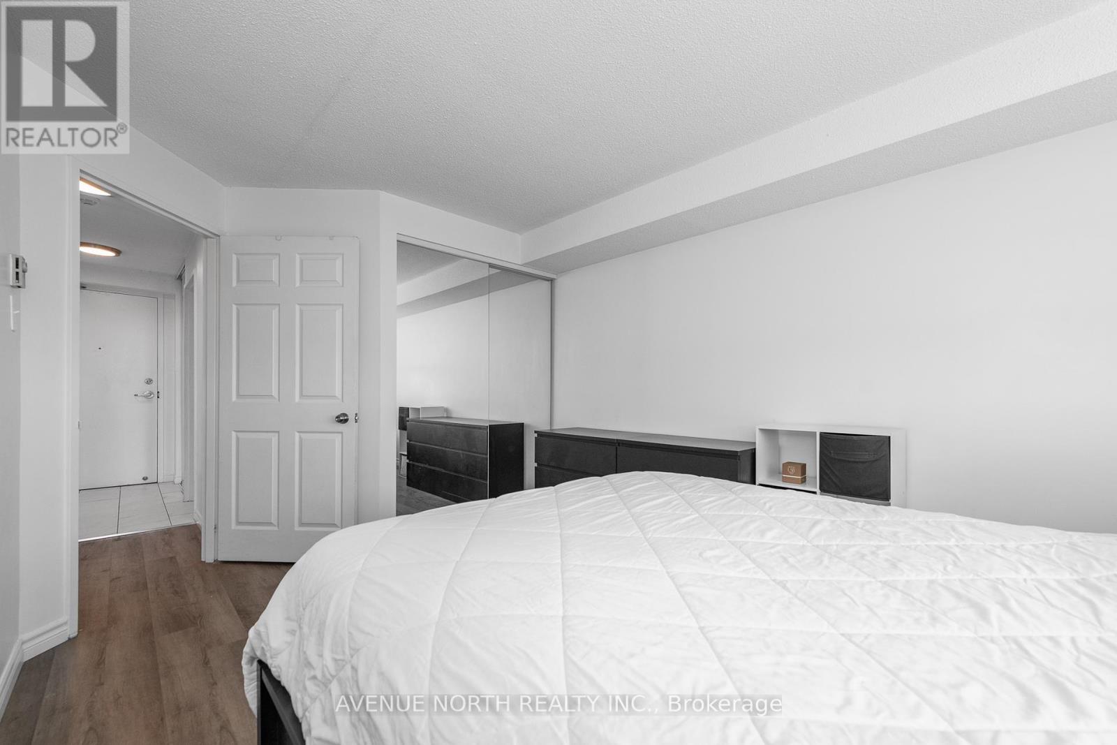 601 - 1440 Heron Road