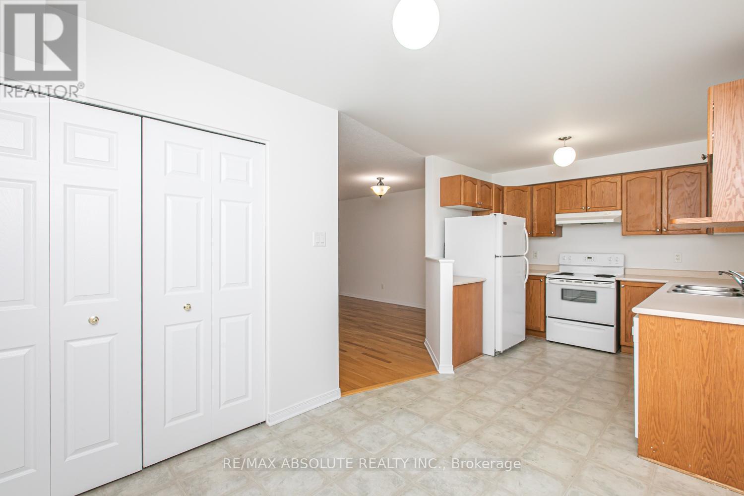 242 Gershwin Private