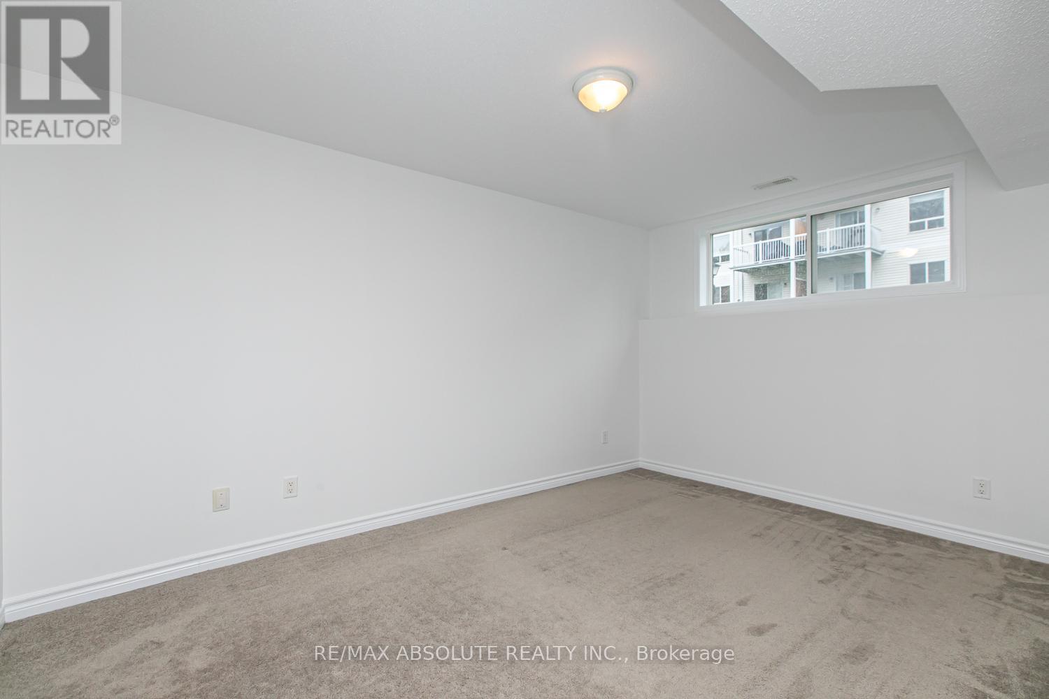 242 Gershwin Private