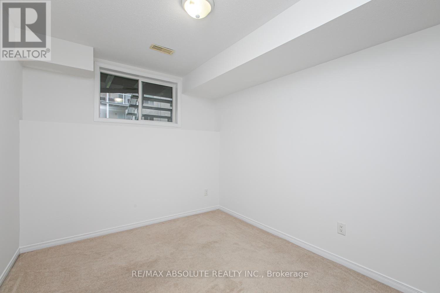 242 Gershwin Private