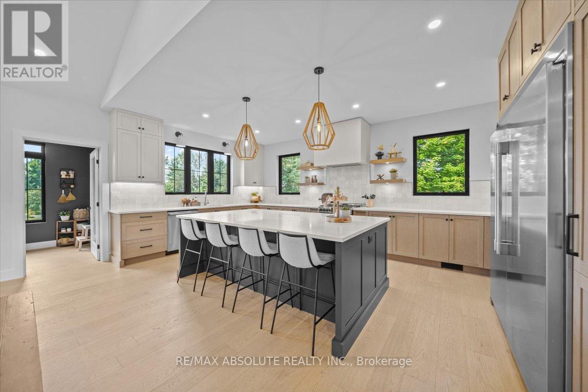 131 Beach Heights