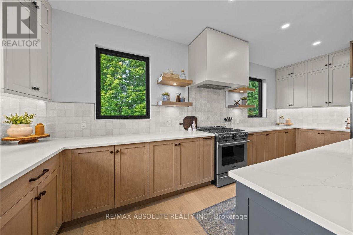 131 Beach Heights