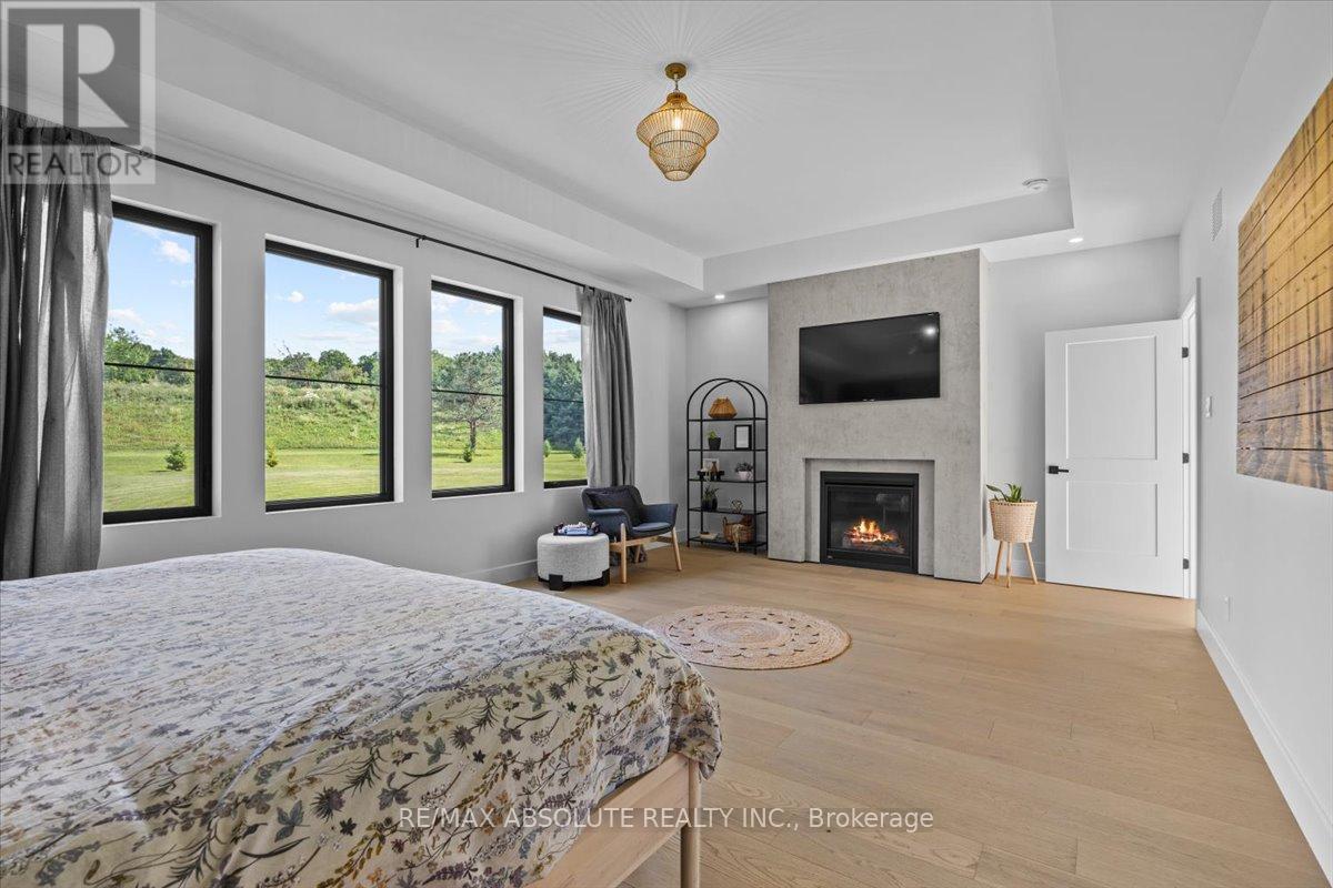 131 Beach Heights