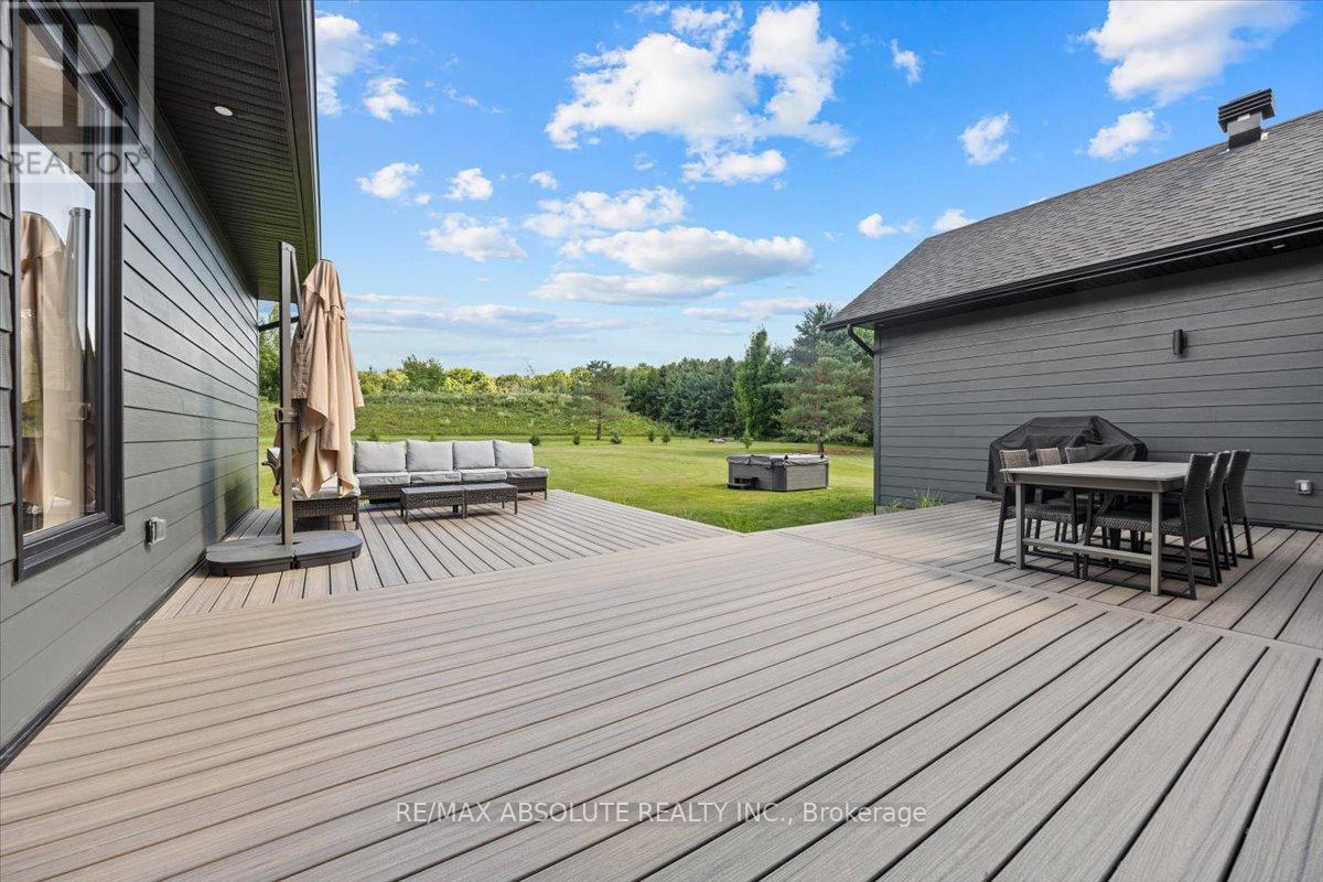 131 Beach Heights