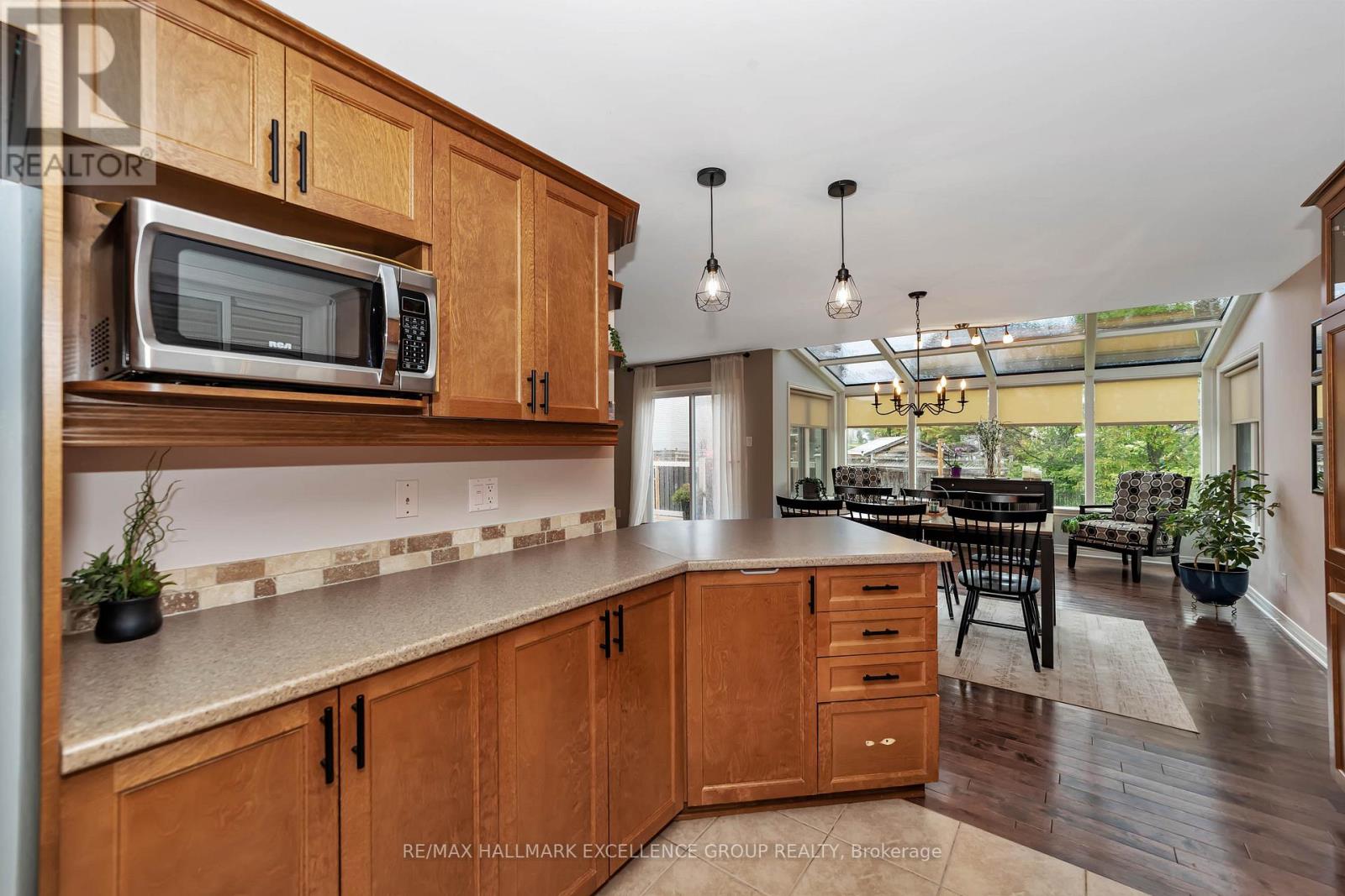 1006 Docteur Corbeil Boulevard