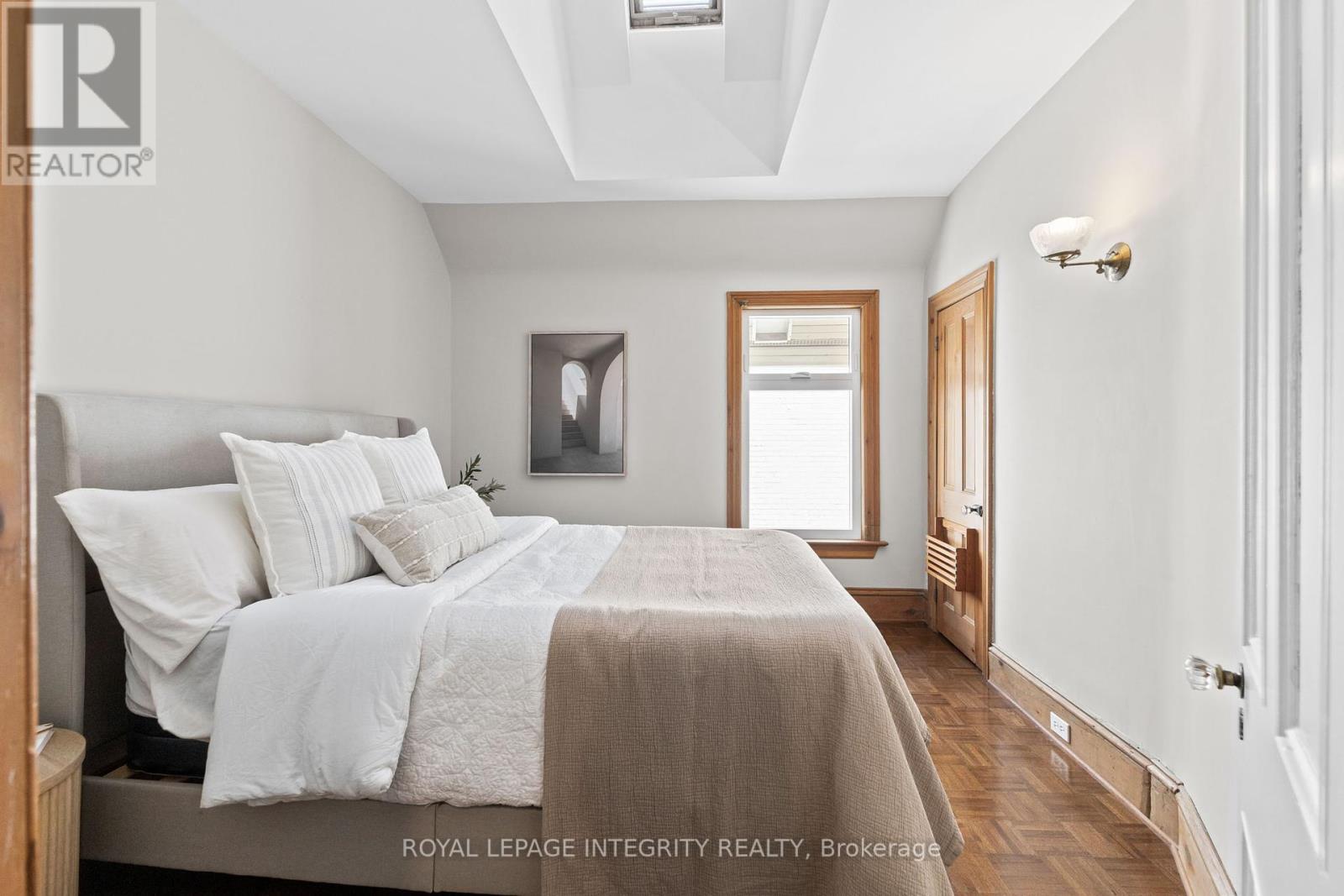 29 Strathcona Avenue
