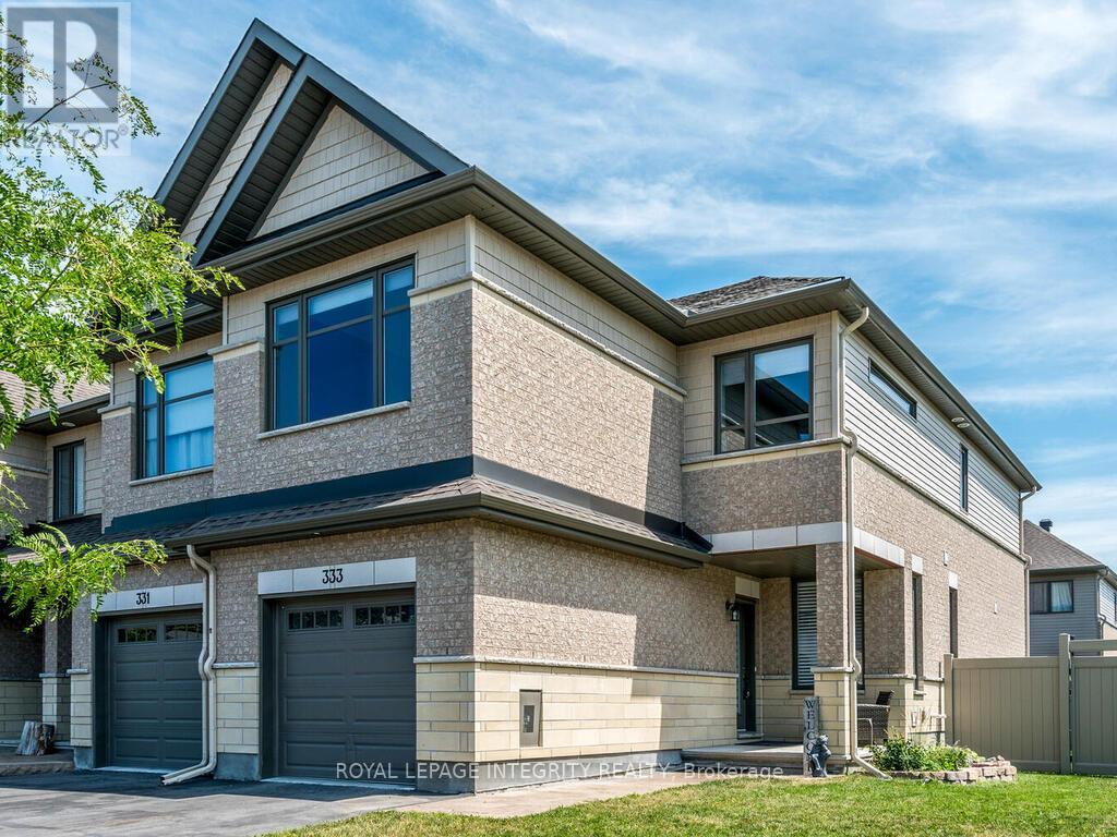 333 Proud Walk Street
