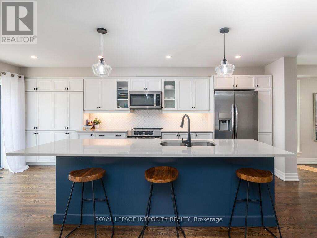 333 Proud Walk Street