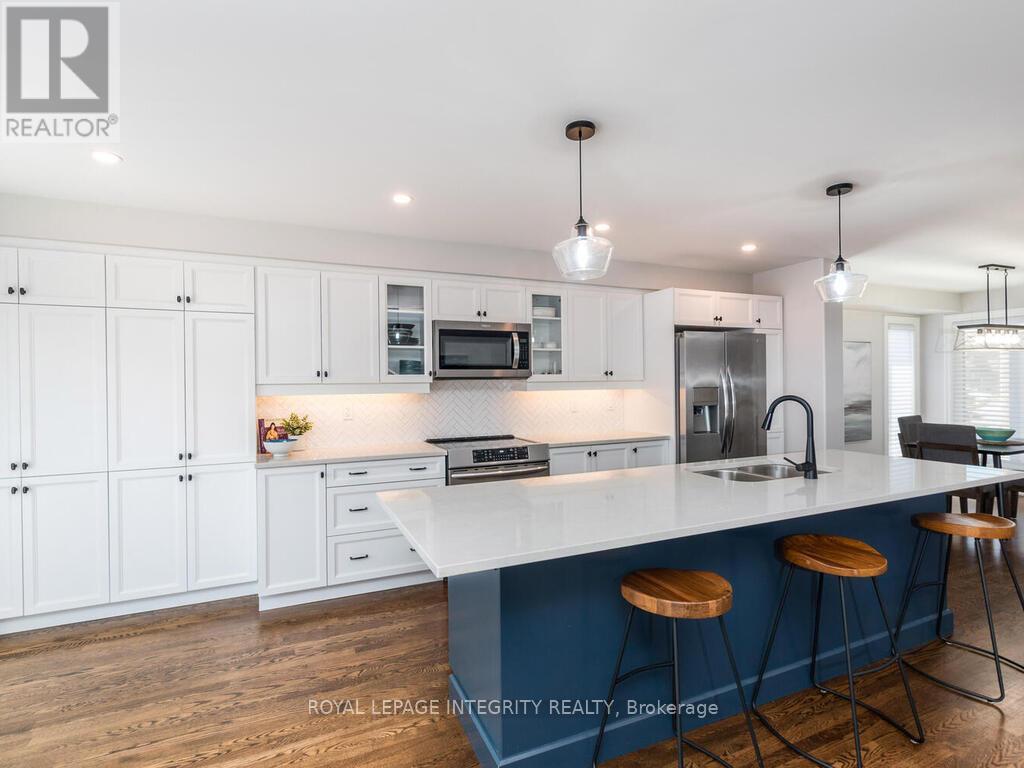 333 Proud Walk Street