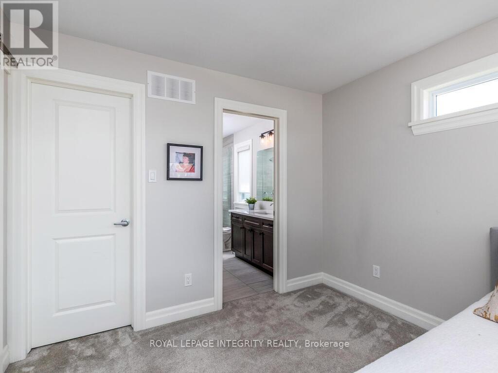 333 Proud Walk Street