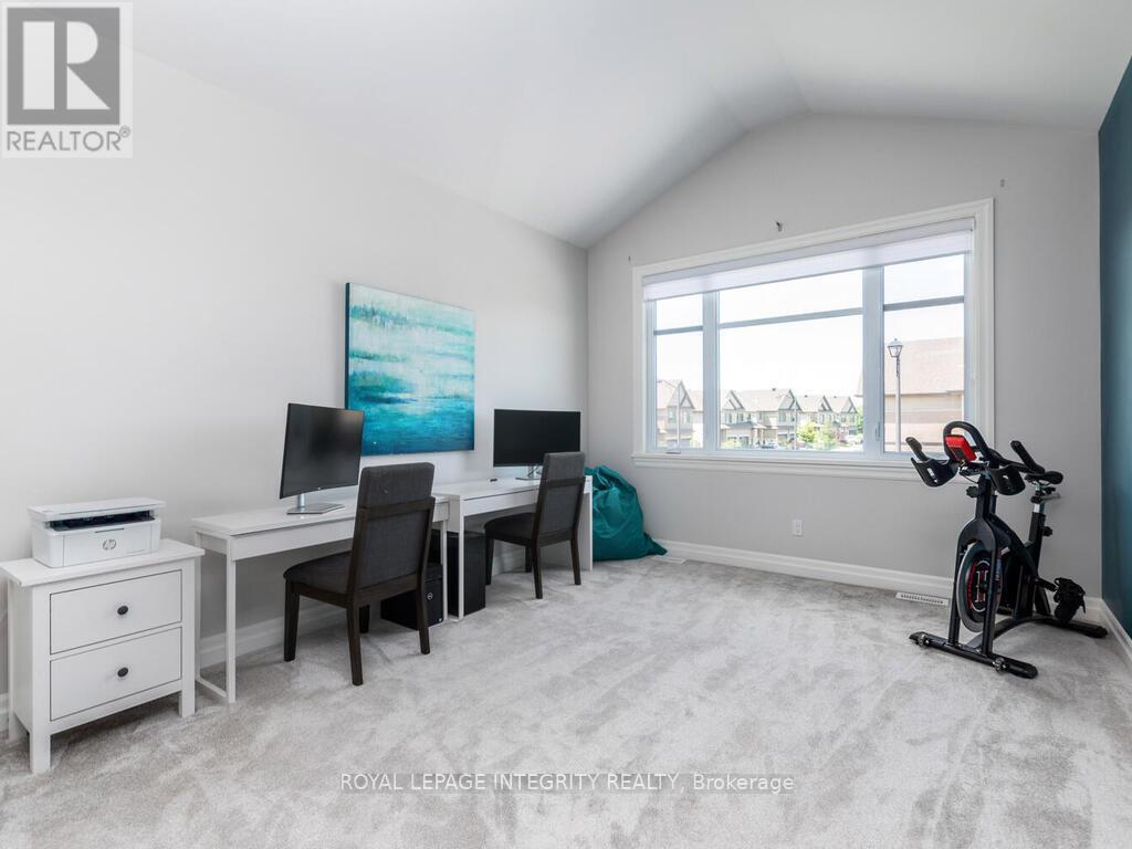 333 Proud Walk Street