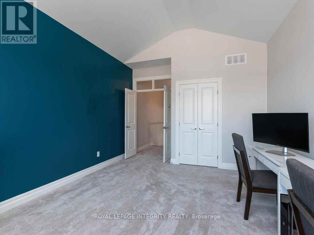 333 Proud Walk Street