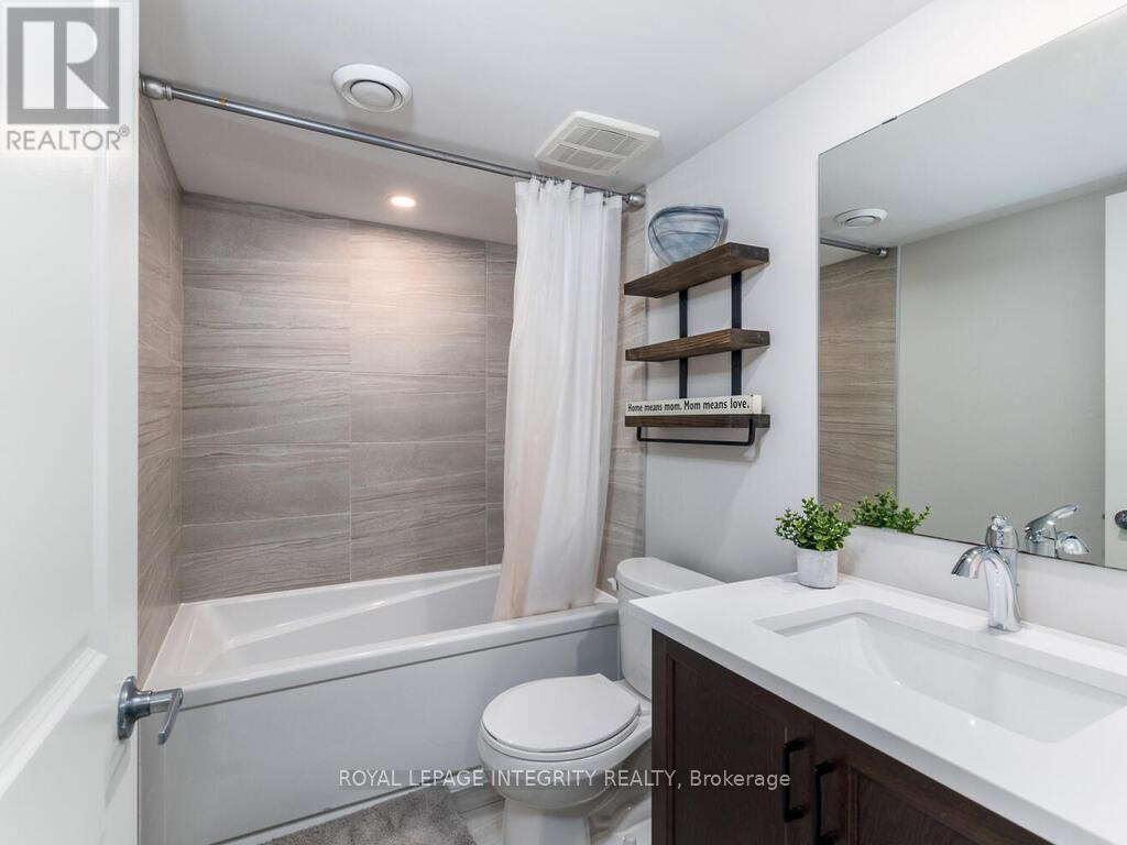 333 Proud Walk Street