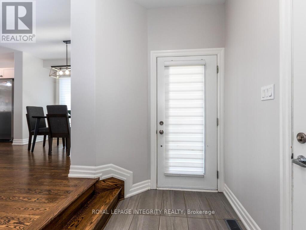 333 Proud Walk Street