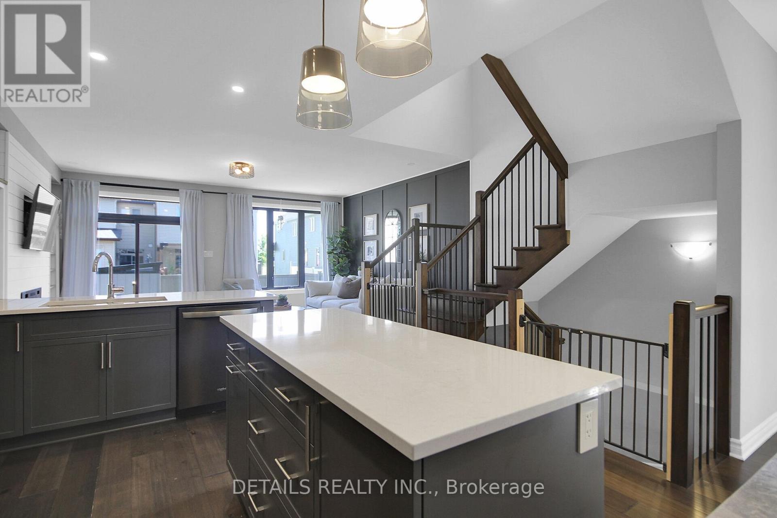 30 Ducanville Street