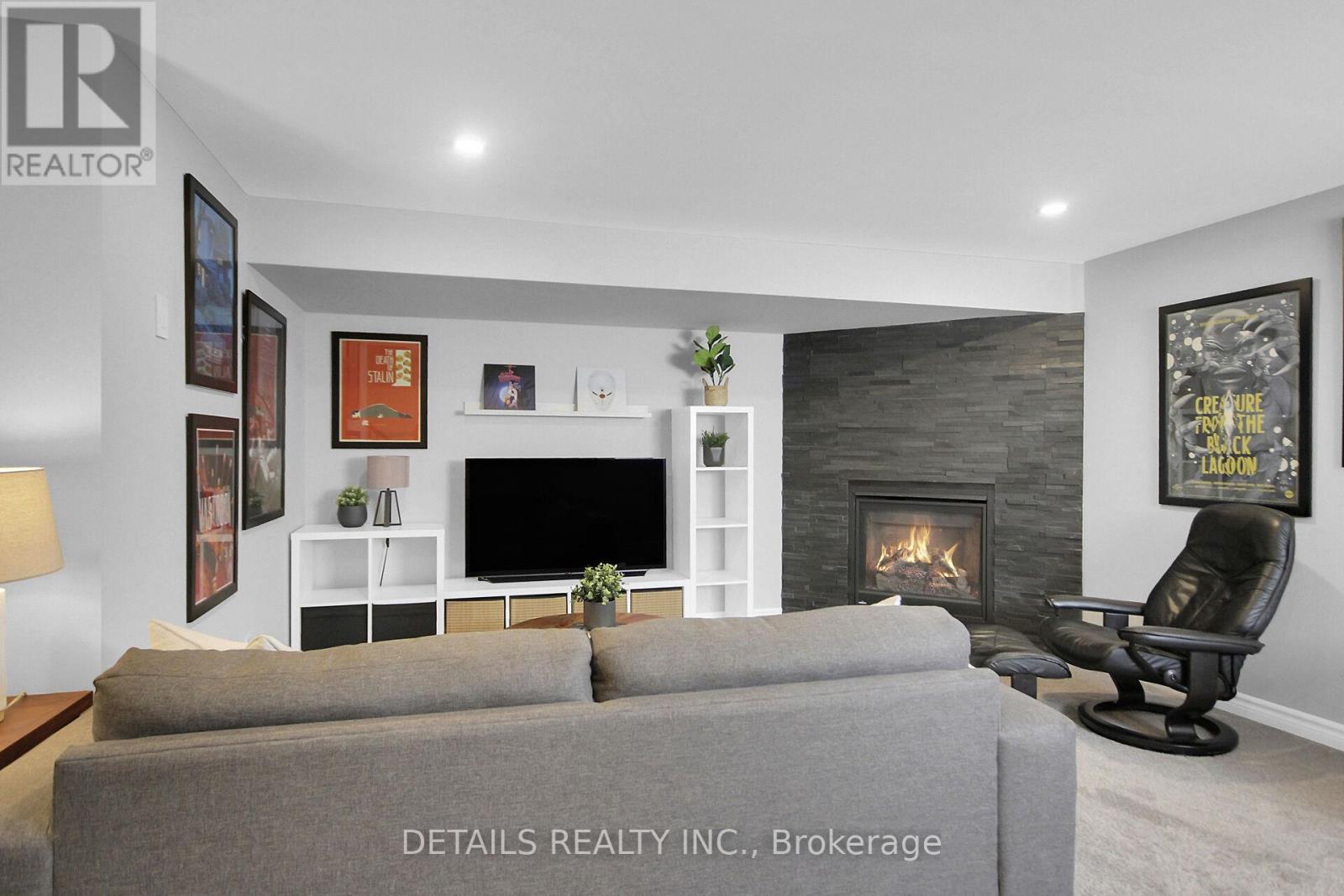 30 Ducanville Street