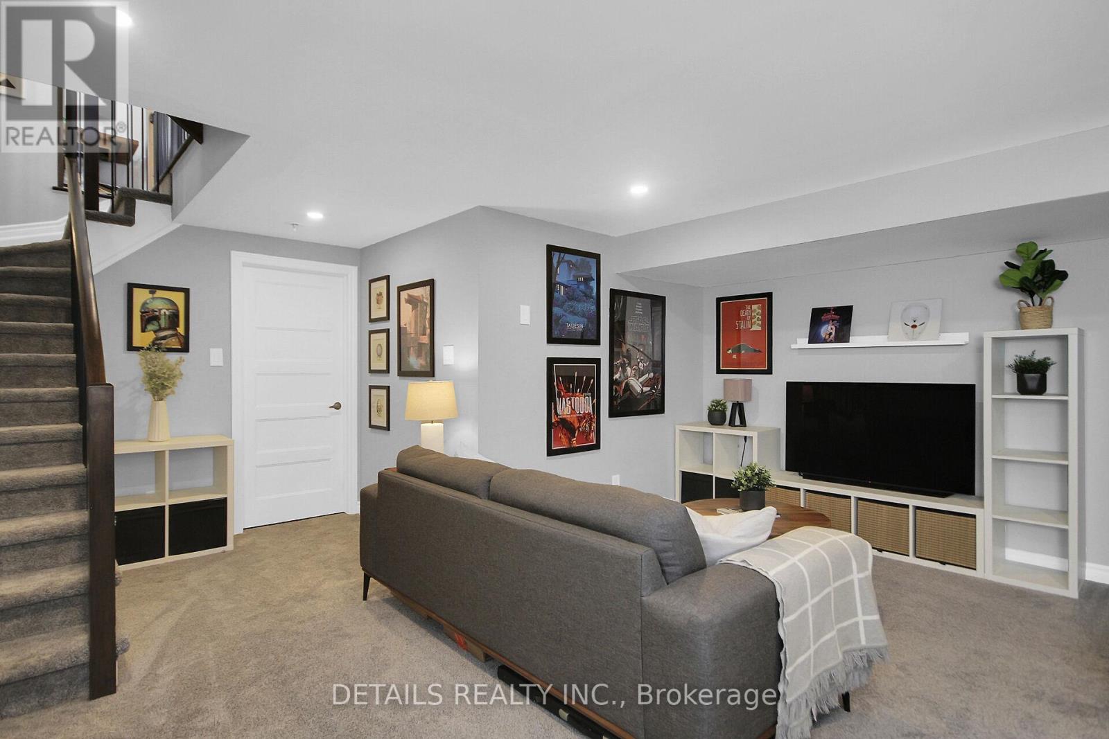 30 Ducanville Street