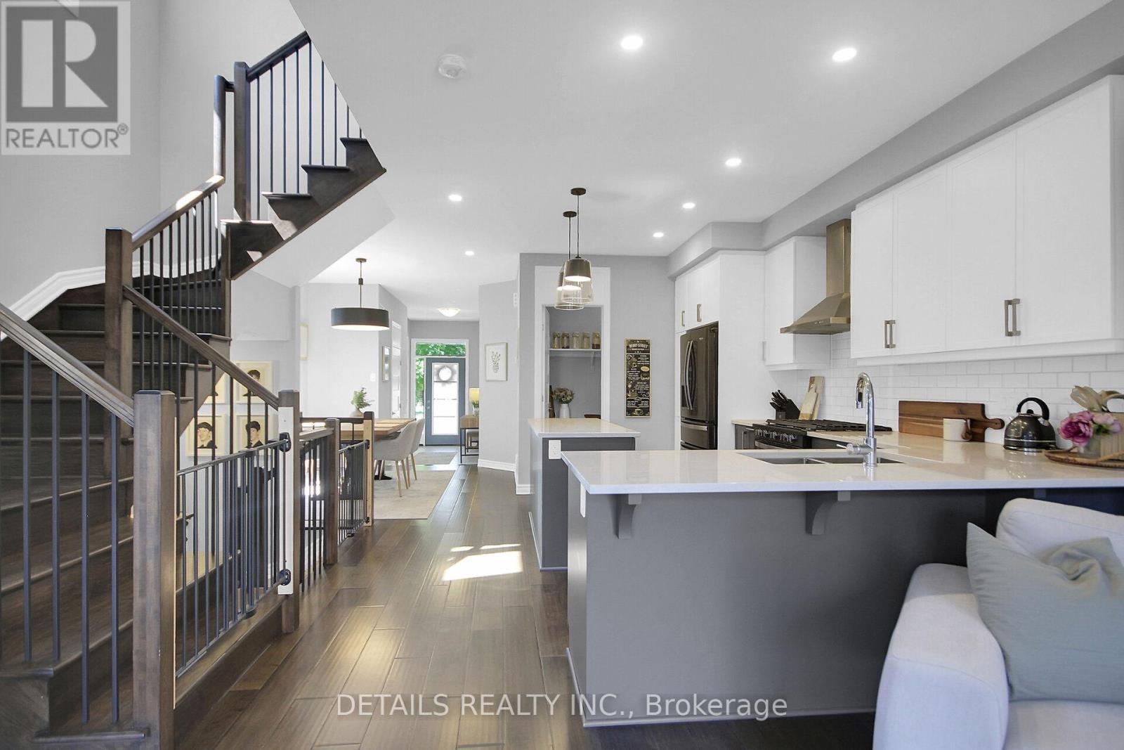 30 Ducanville Street