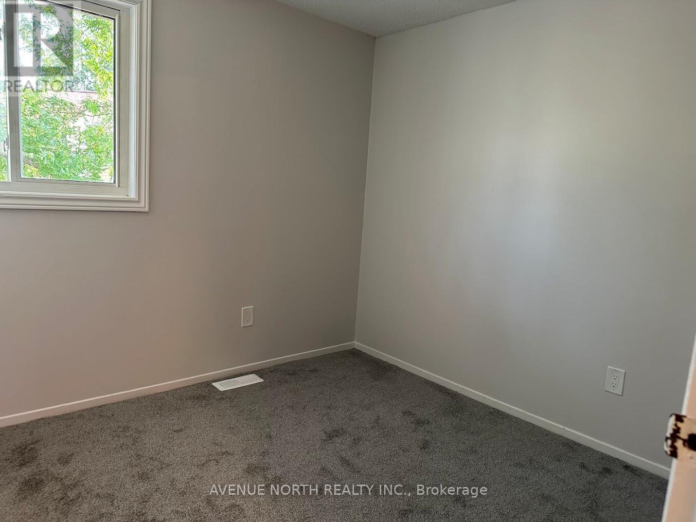 3 - 1408 Foxwell Street