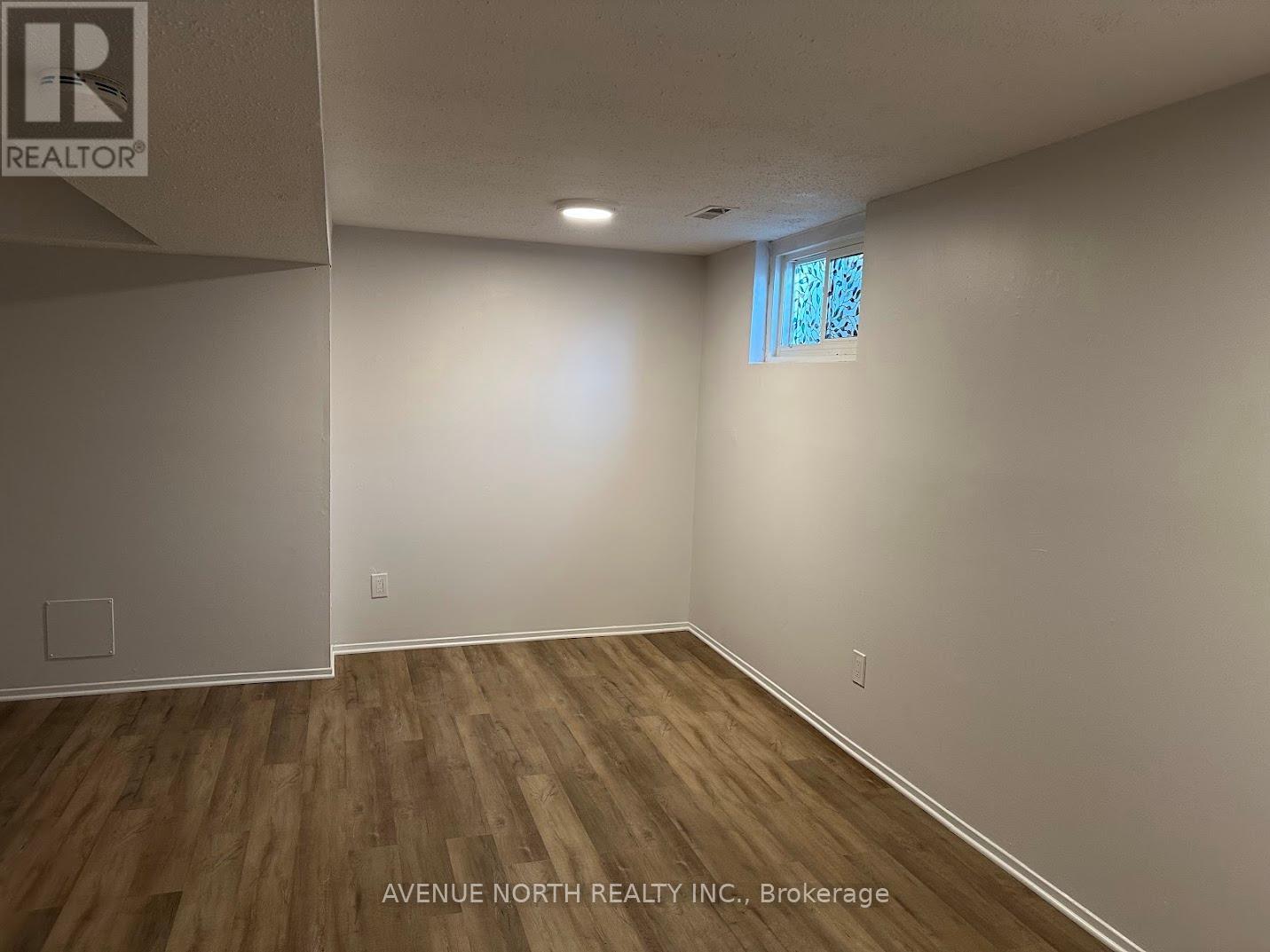 3 - 1408 Foxwell Street