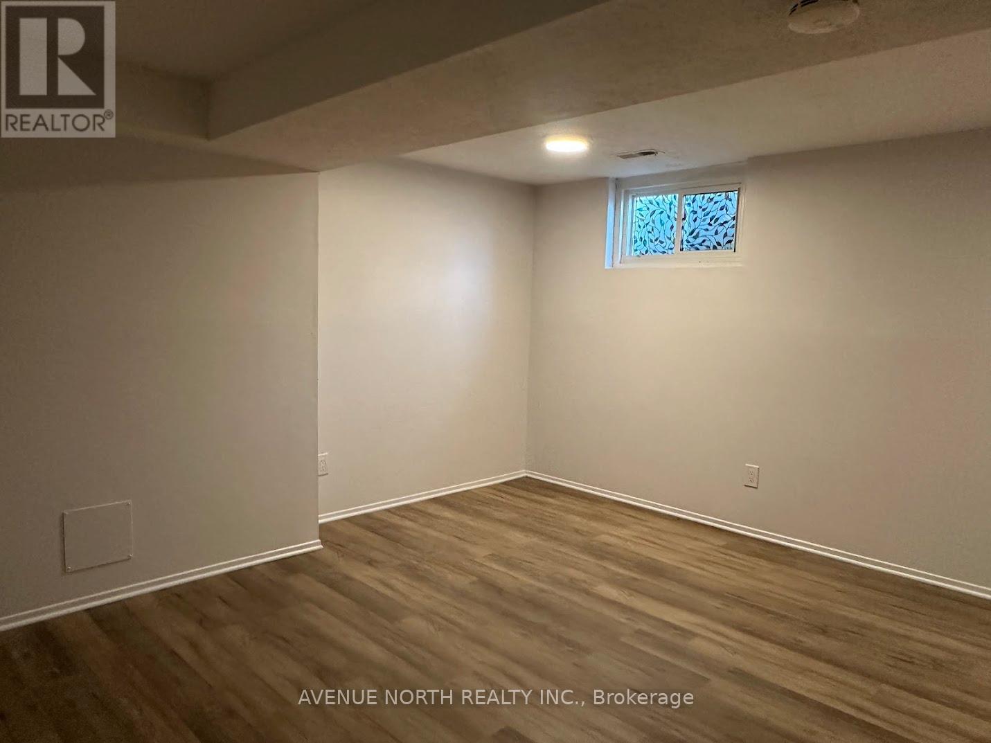 3 - 1408 Foxwell Street